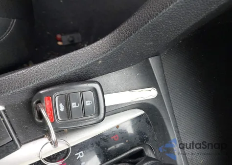 2019 Honda Civic Lx из США, поврежденный, VIN 19XFC2F66KE036861